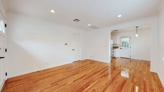 10874 National Blvd, Unit NONE in Los Angeles, CA - Building Photo