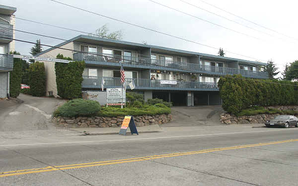 Park Terrace Apartments in Ruston, WA - Building Photo - Building Photo