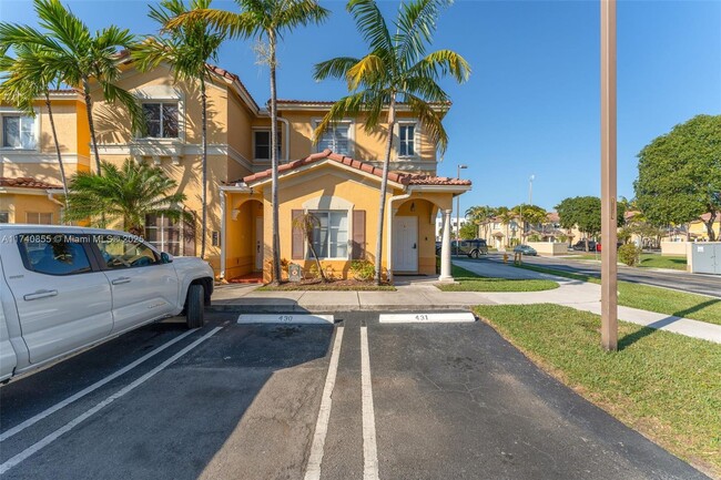 10777 NW 84th Ln in Doral, FL - Building Photo - Building Photo