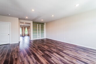 5650 Lanteen St in Lanham, MD - Building Photo - Building Photo