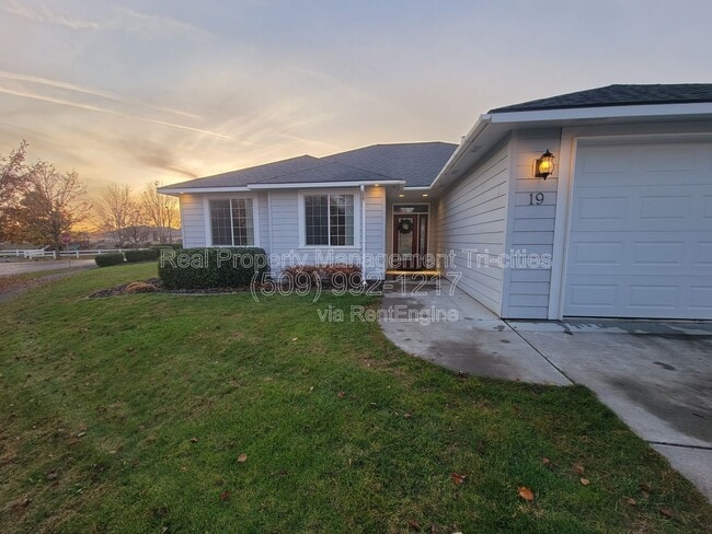 property at 19 Jasmine Ln