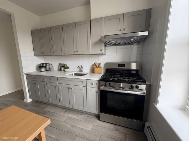 404 Stegman Pkwy in Jersey City, NJ - Building Photo - Building Photo