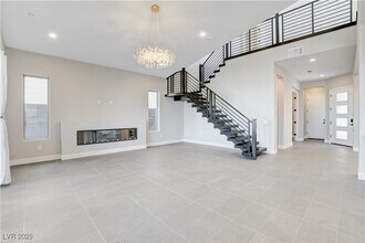 10632 Rolling Vista Dr in Las Vegas, NV - Building Photo - Building Photo