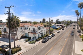 4647 Carpinteria Ave in Carpinteria, CA - Building Photo - Building Photo