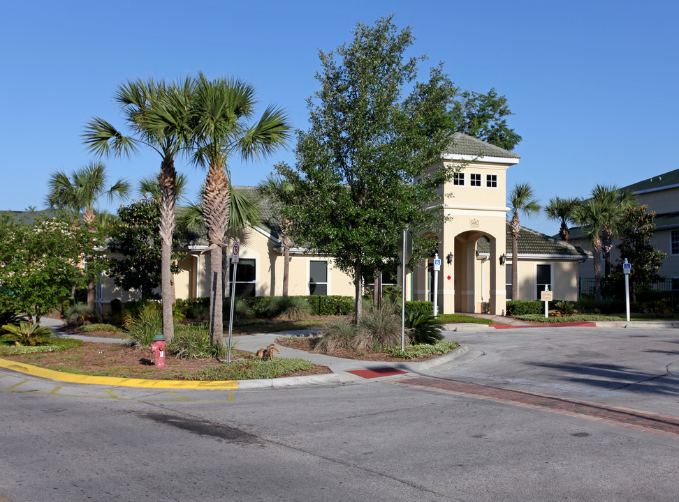 Clarcona Grove Apartments in Orlando, FL - Building Photo