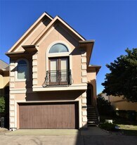 326 Gregg St in Houston, TX - Building Photo