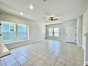1220 Esplanade Pkwy in San Marcos, TX - Building Photo - Building Photo