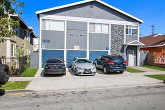 1626 Pine Ave in Long Beach, CA - Building Photo - Primary Photo