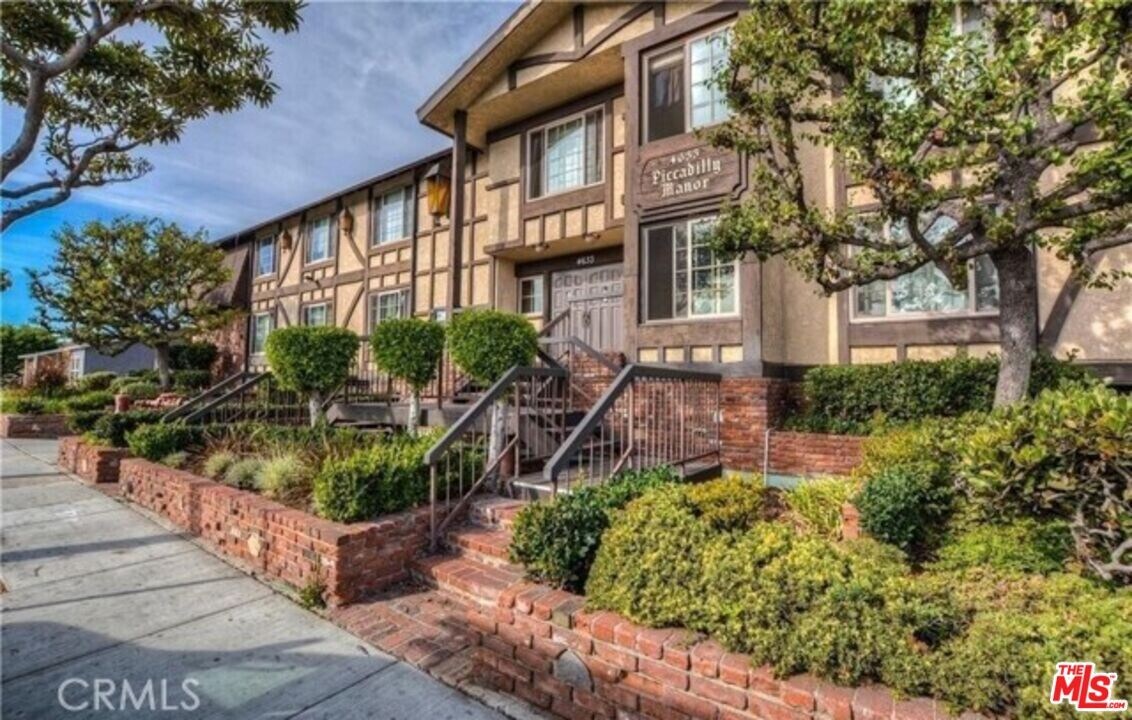 4633 Marine Ave in Lawndale, CA - Building Photo