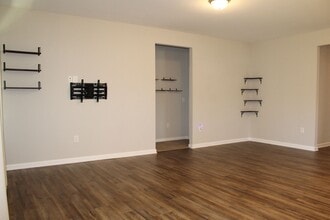 321 Settlers Pointe Dr in Pikeville, NC - Building Photo - Building Photo