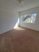 117-119 Moonstone St in Manhattan Beach, CA - Building Photo - Building Photo