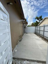 25948 SW 132nd Ave in Homestead, FL - Building Photo