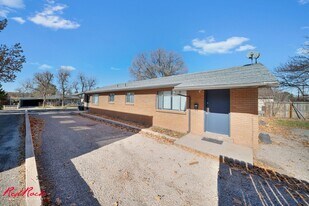 463 S 225 W in Cedar City, UT - Building Photo