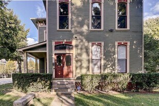 943 N Park Ave in Indianapolis, IN - Building Photo