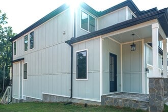 118 Chestnut St in Greenville, SC - Building Photo - Building Photo