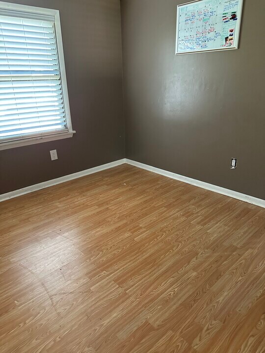 208 Olivia Dr in Rochester, NY - Building Photo