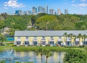 5011 Starfish Dr SE in St. Petersburg, FL - Building Photo