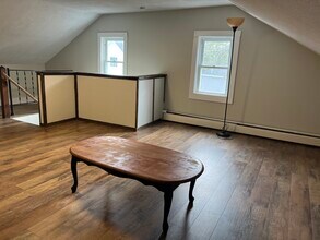 420 William St in Dexter, NY - Foto de edificio - Building Photo