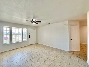 2608 Seabiscuit Dr in Killeen, TX - Foto de edificio - Building Photo