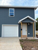 672 E Garfield St in Springfield, MO - Building Photo