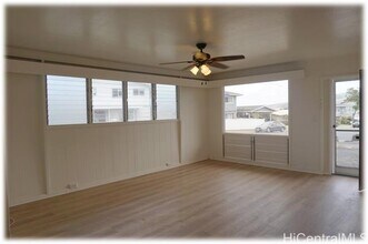 477 Kaumakani St in Honolulu, HI - Building Photo - Building Photo