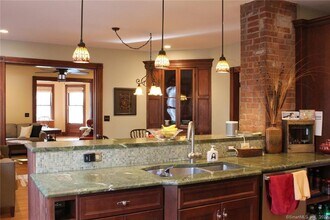 65 Bishop St in New Haven, CT - Building Photo - Building Photo