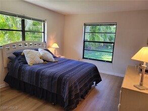 735 High Pines Dr in Naples, FL - Building Photo - Building Photo