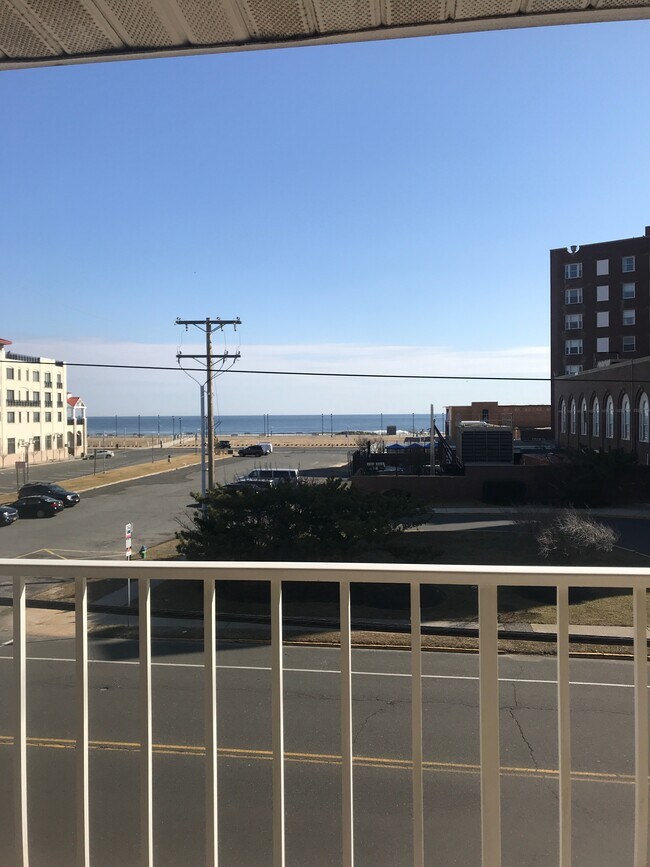 200 6th Ave Apartments and Nearby Asbury Park Apartments For Rent