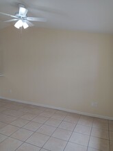 19 SE 23rd Pl in Cape Coral, FL - Building Photo - Building Photo