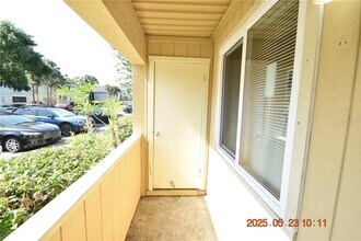 228 Thorntree Pl in Brandon, FL - Building Photo - Building Photo