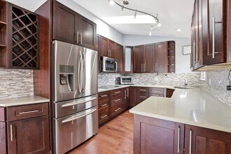 1164 Talbots Ln, Unit a in Elk Grove Village, IL - Building Photo - Building Photo