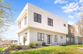 8618 Jones Mill Rd in Chevy Chase, MD - Building Photo - Building Photo