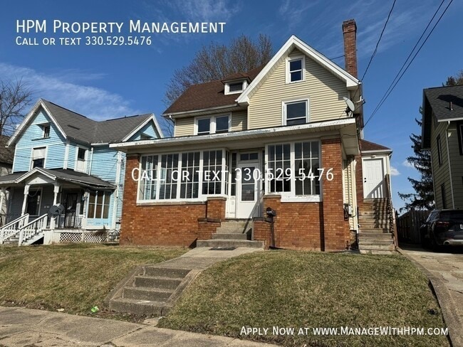 116 11th St NE in Massillon, OH - Building Photo - Building Photo