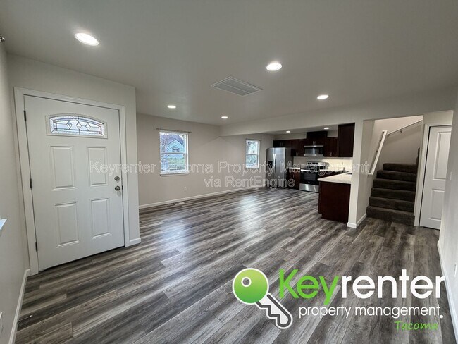 5431 Clarkston St in Tacoma, WA - Building Photo - Building Photo