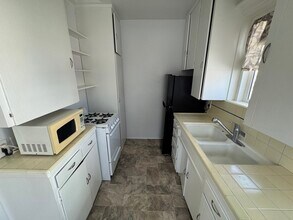 9217 Alcott St, Unit .50 in Los Angeles, CA - Building Photo - Building Photo