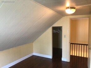 22 Linden St, Unit 2A in Somerville, MA - Building Photo - Building Photo