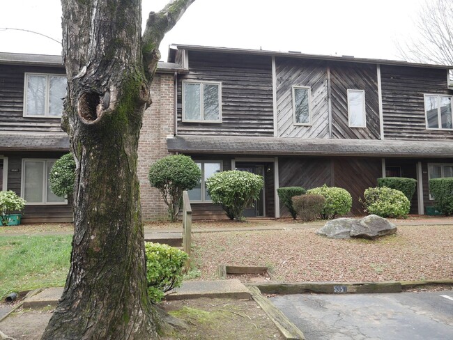 property at 5352 Larch Ct