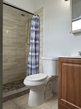 2467 NW 95th Terrace in Miami, FL - Building Photo - Building Photo