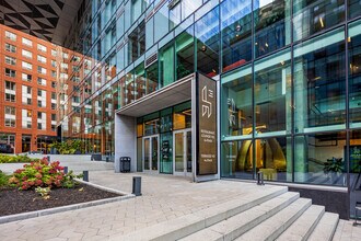 Humaniti in Montréal, QC - Building Photo - Building Photo