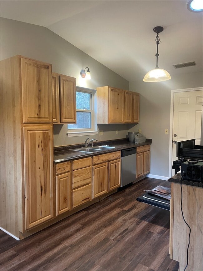 2841 N Sunny Ln in Fayetteville, AR - Building Photo - Building Photo