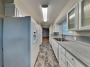 3013 Esters Ct in Irving, TX - Building Photo - Building Photo