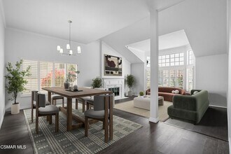1142 Earlham Ct in Oak Park, CA - Building Photo - Building Photo