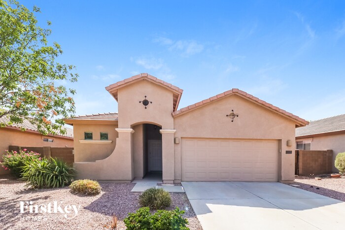 17362 N 170th Ln in Surprise, AZ - Foto de edificio