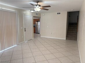 11929 Corinne Lee Ct in Ft. Myers, FL - Building Photo - Building Photo