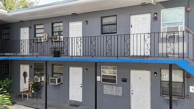 6511 NW 12th Ave in Miami, FL - Building Photo - Building Photo