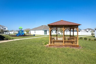 Calabay Crossing in Haines City, FL - Building Photo - Building Photo