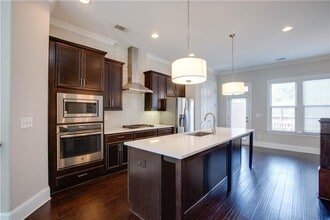 1959 Townsend Ct in Atlanta, GA - Building Photo - Building Photo