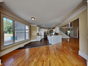 4819 Boulder Stone Way in Auburn, GA - Building Photo - Building Photo