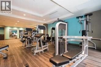 150 Main St W in Hamilton, ON - Building Photo - Building Photo