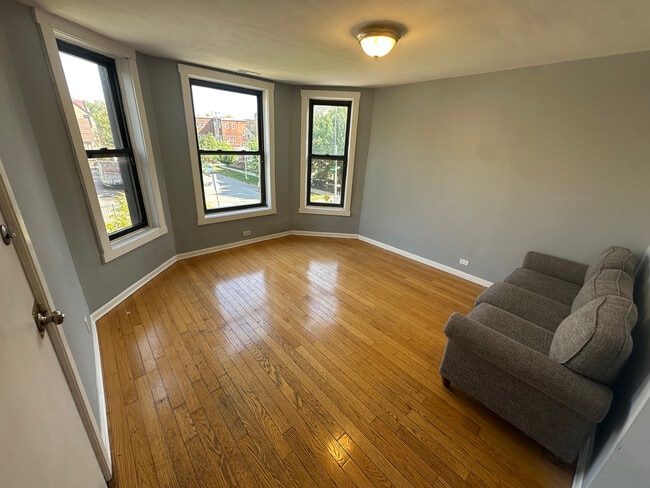 1500 N Rockwell St in Chicago, IL - Building Photo - Building Photo